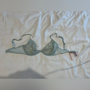 VS blue lace bra